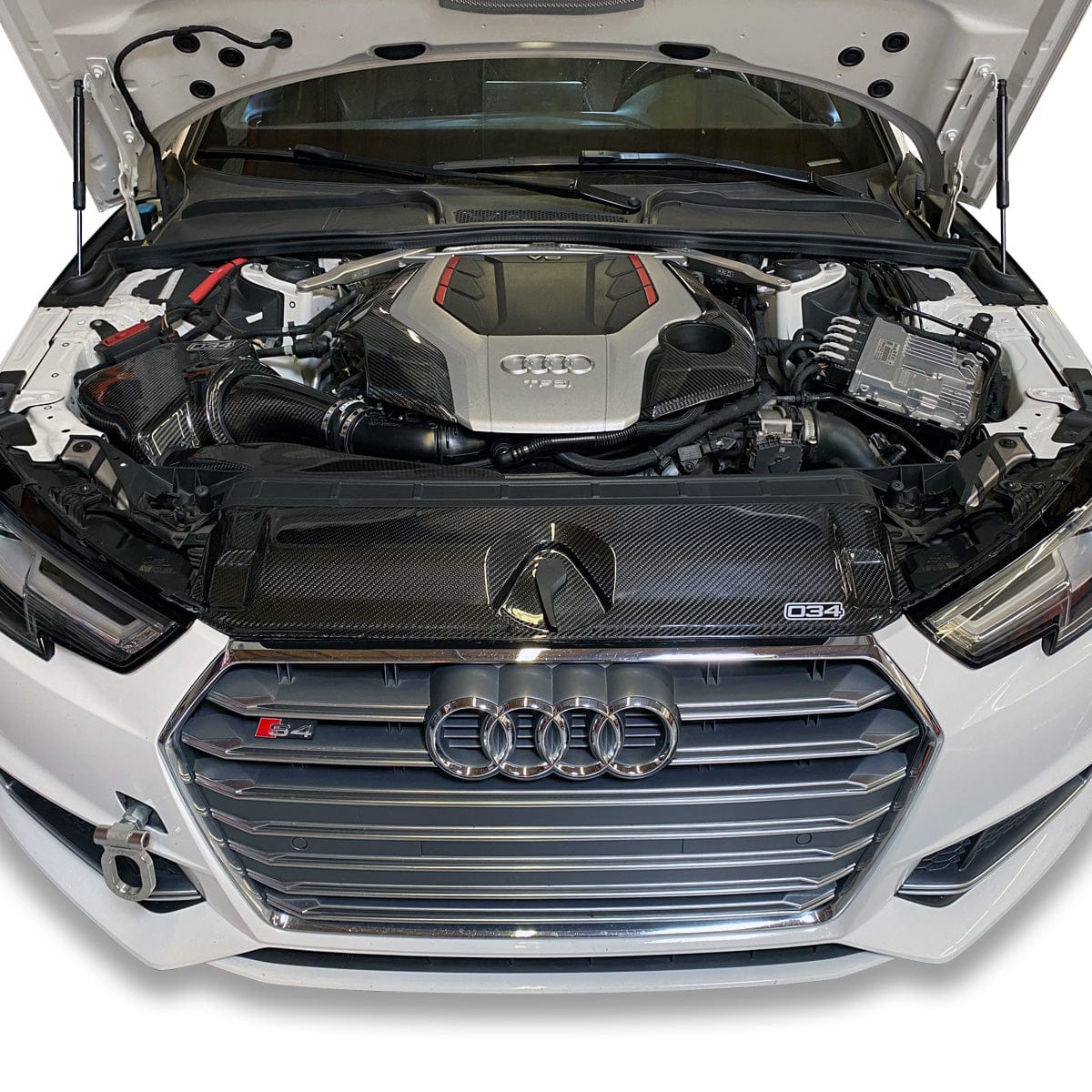034 Motorsport - Carbon Fibre Radiator Support Cover - Audi B9 A4/S4 - 034-1ZZ-1005