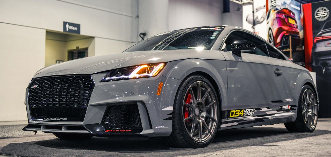 034 Motorsport - Audi 8S TTRS  2-Piece Floating Front Brake Rotor Upgrade Kit